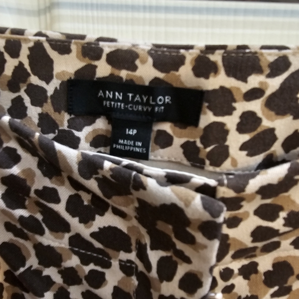 NWT Ann Taylor Leopard-Print Pants - Picture 3 of 5